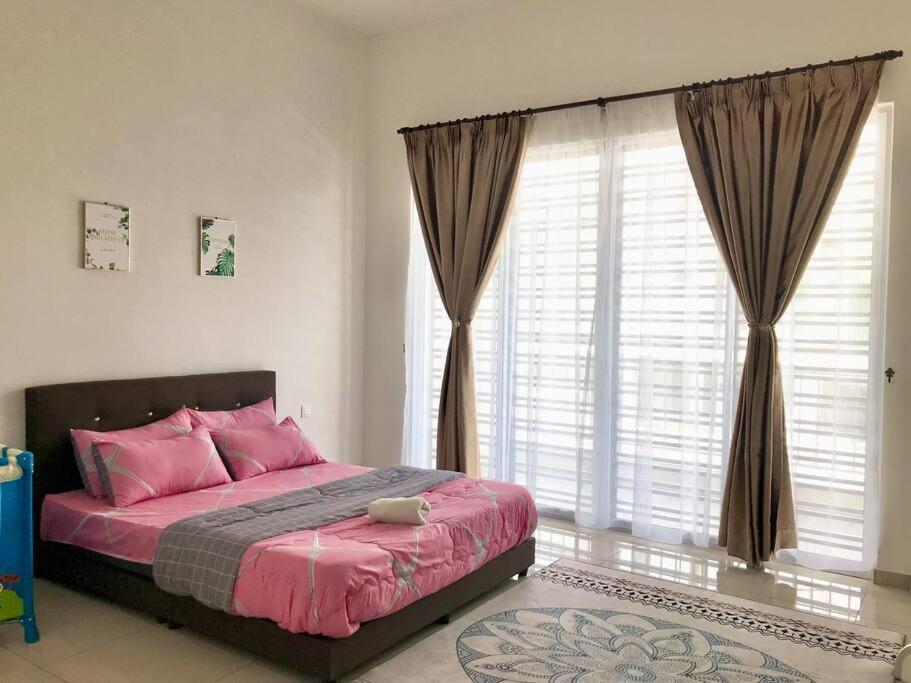 Cikgu I&S Homestay ジトラ エクステリア 写真